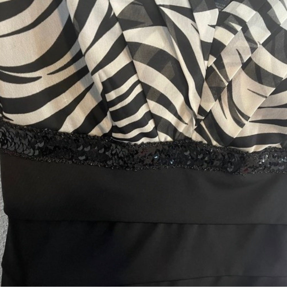 Enfocus Studio. Sequence And Zebra Print Dress Si… - image 3